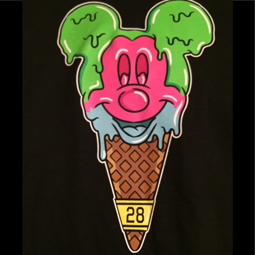 Disney X Neff Ice Cream Mickey Tee Size XL